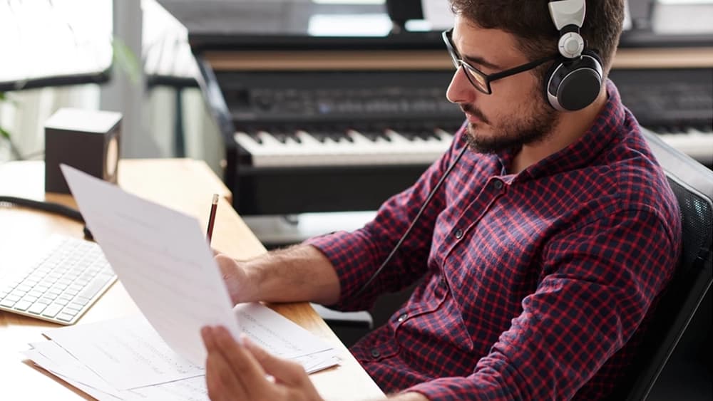 Maximum Flexibility: Hybrid Learning